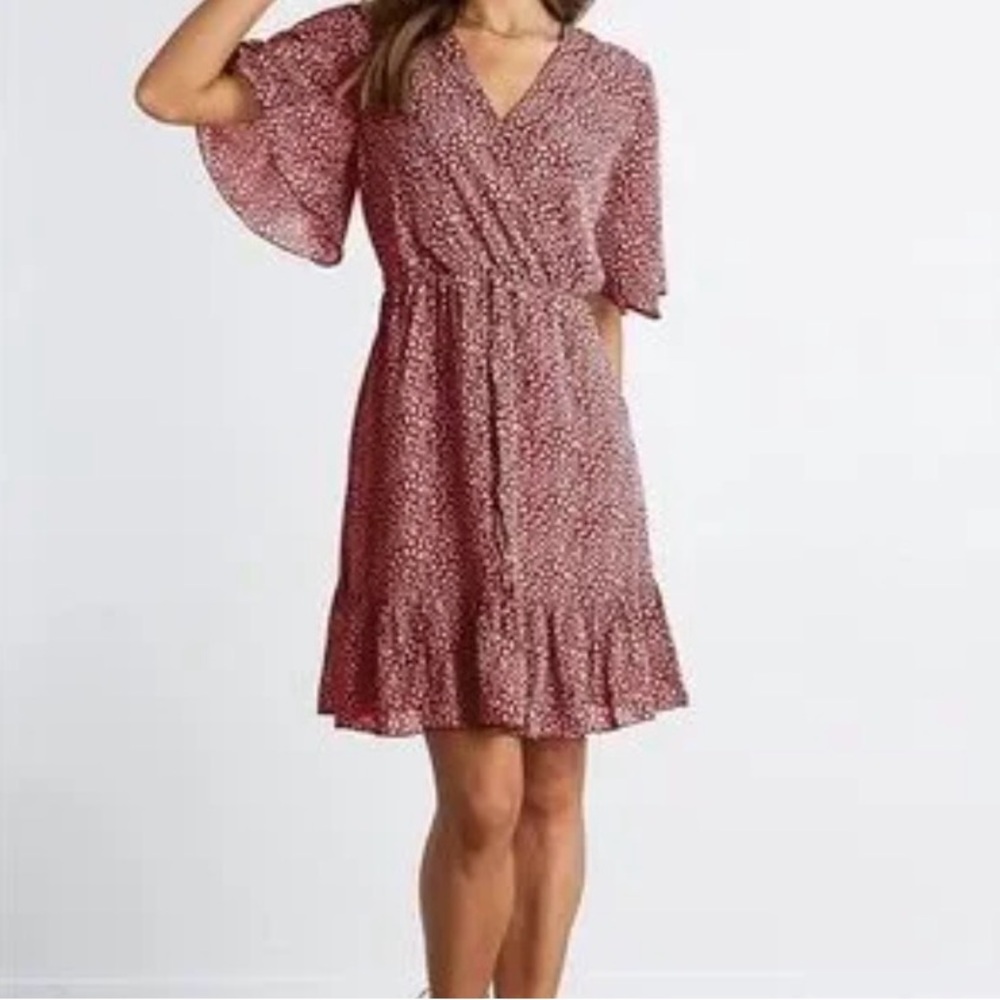 Kirundo Floral B-Neck Ruffle Hem Dress - Red & White